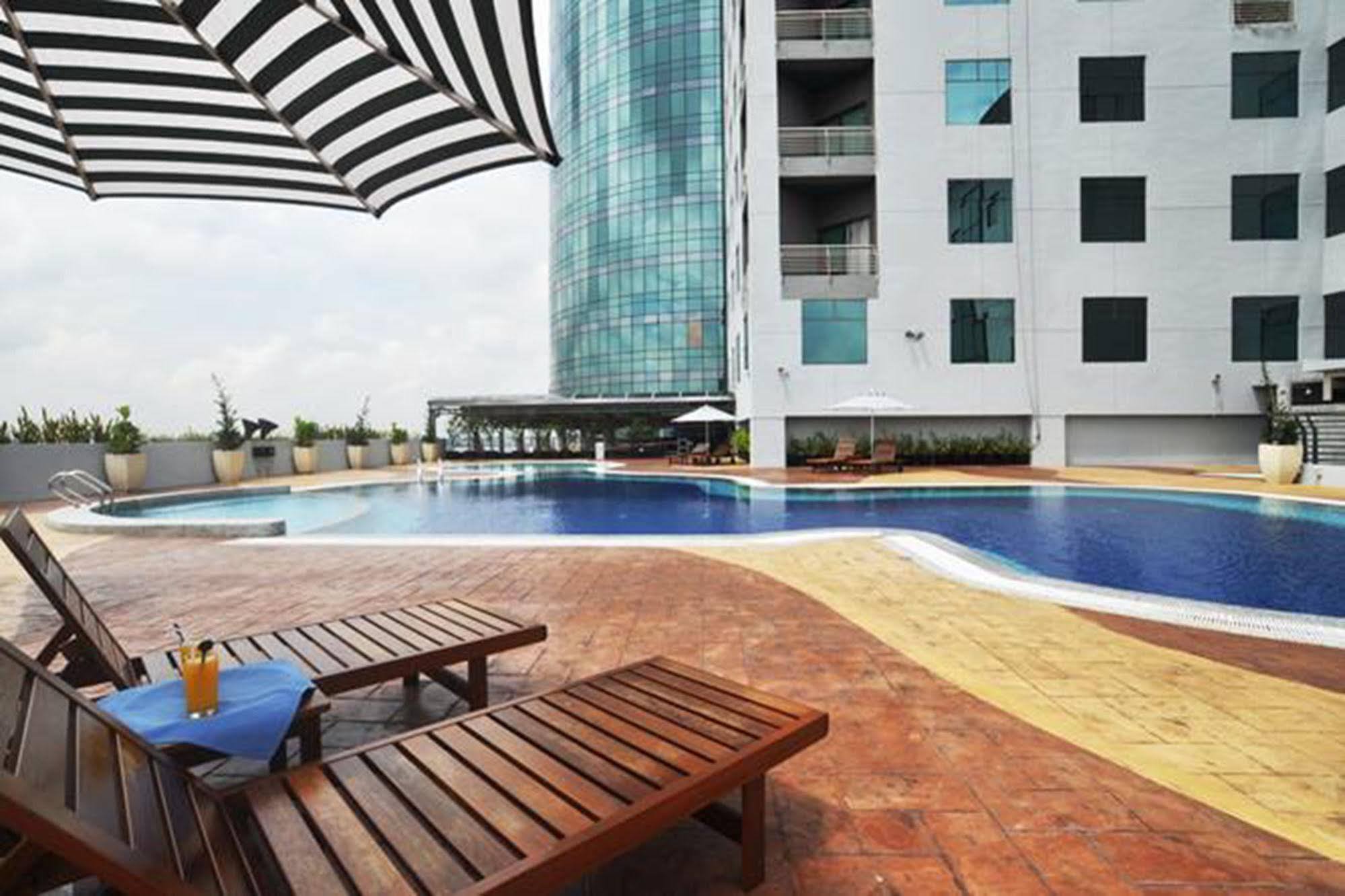 Gbw Hotel Johor Bahru Eksteriør billede